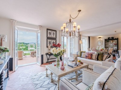 Villa Villa in Lucca with Pool and Scenic Views - Features photo 23