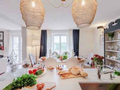 Villa Villa in Lucca with Pool and Scenic Views - Features photo 39