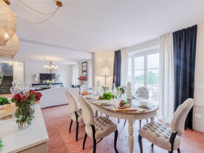 Villa Villa in Lucca with Pool and Scenic Views - Features photo 55