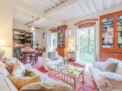 Villa Farmhouse in Tuscany near Lucca & Beaches - Features photo 36