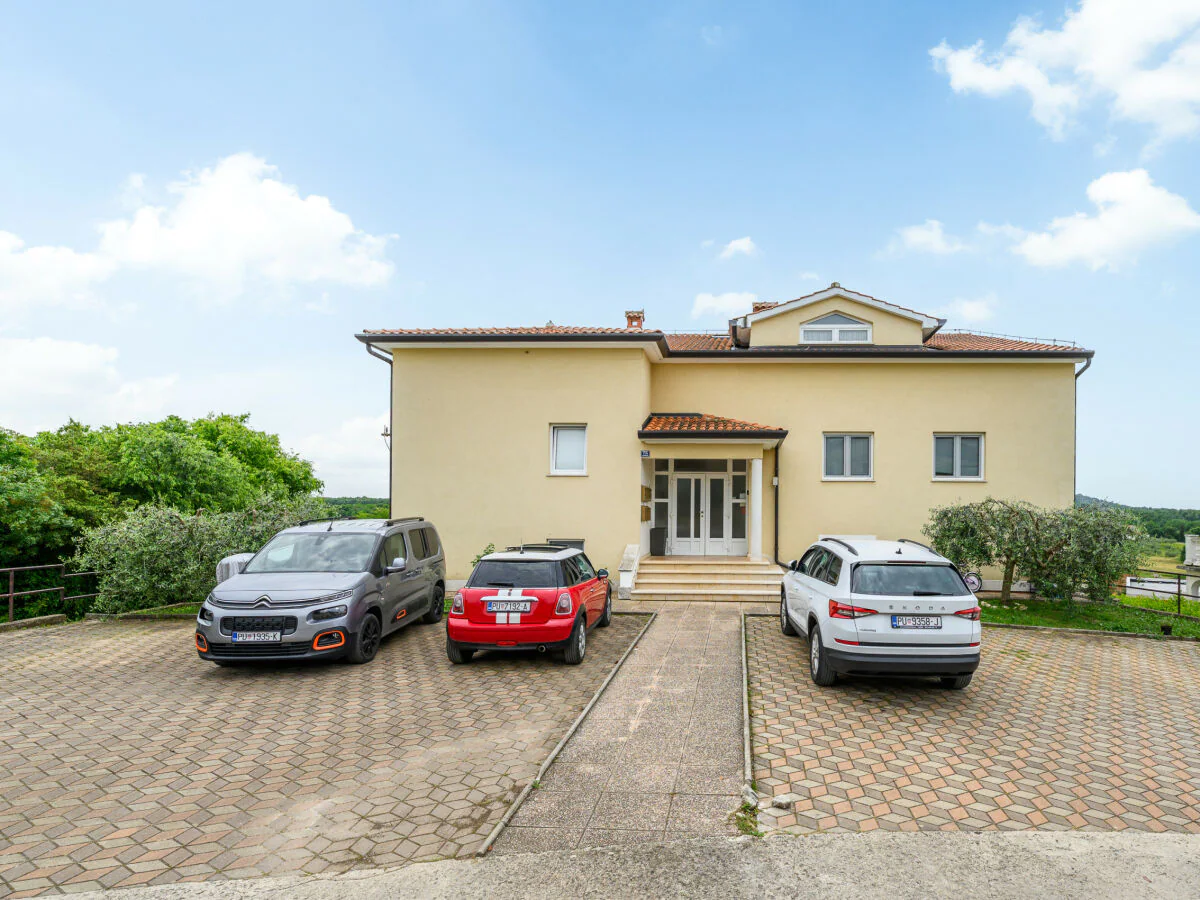 Apartment Family Apartment Monsa in Porec - Outdoor photo 3