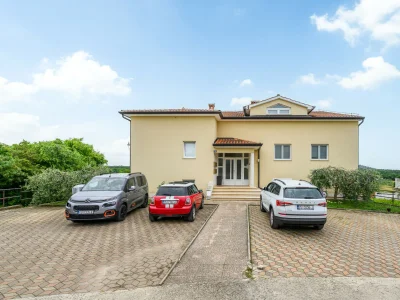 Apartment Family Apartment Monsa in Porec - Outdoor photo 3