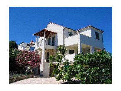 Apartment Two bedroom apartment with terrace and sea view Postira, Brač A-17323-a - Outdoor photo 2