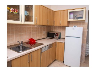 Apartment Two bedroom apartment with terrace and sea view Postira, Brač A-17323-a - Outdoor photo 14