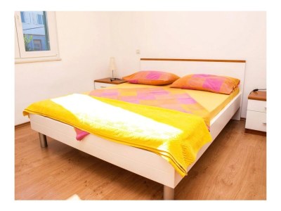 Apartment One bedroom apartment with terrace and sea view Postira, Brač A-17323-b - Outdoor photo 11