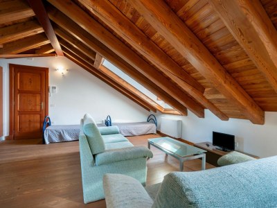 Apartment In the historic building, con aria condizionata - Features photo 10