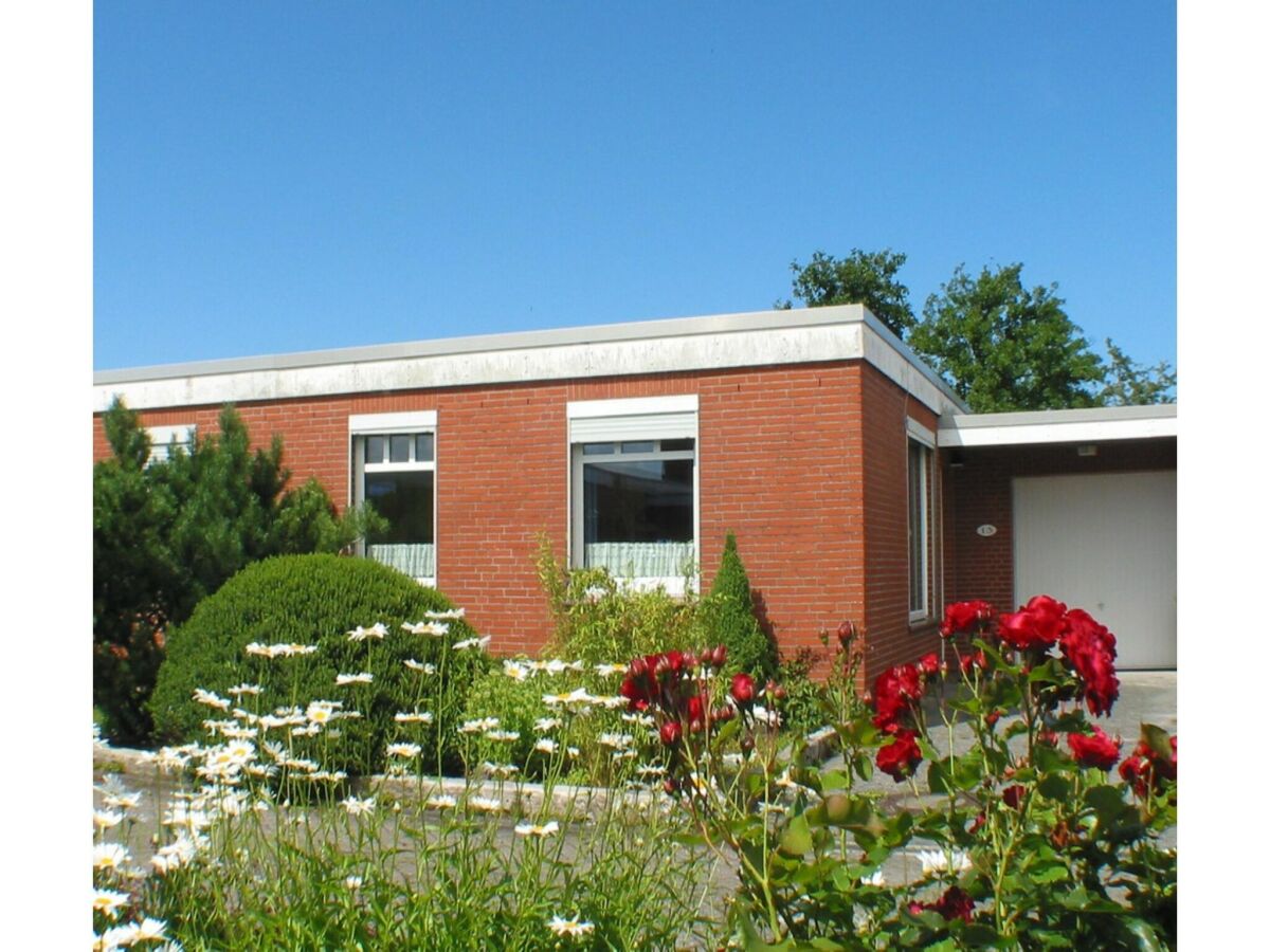 Bungalow Bungalow in Strandnaehe, Dornumersiel
