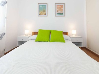 Apartment Apartment in Roses with Sea Views & Pool - Features photo 10