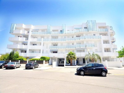 Apartment Apartment in Roses near Sandy Beach - Outdoor photo 3