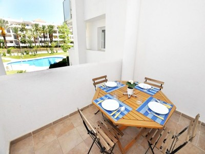 Apartment Apartment in Roses near Sandy Beach - Outdoor photo 8