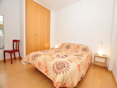 Apartment Apartment in Roses near Sandy Beach - Features photo 11