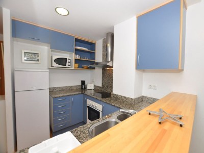 Apartment Apartment in Roses near Sandy Beach - Features photo 18