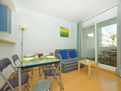 Apartment Apartment in Roses near Sandy Beach - Features photo 19