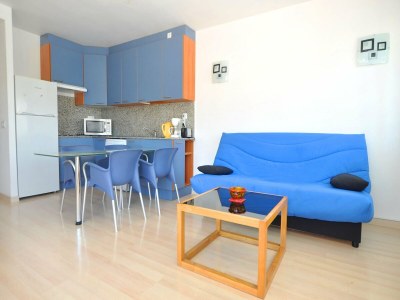 Apartment Apartment in Roses with large terrace in Roses - Apartment