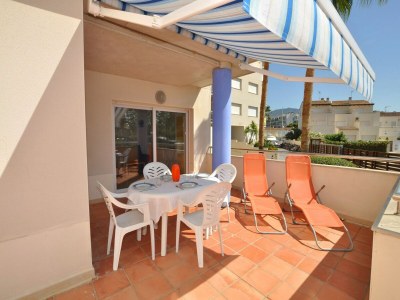 Apartment Apartment in Roses with large terrace - Outdoor photo 23