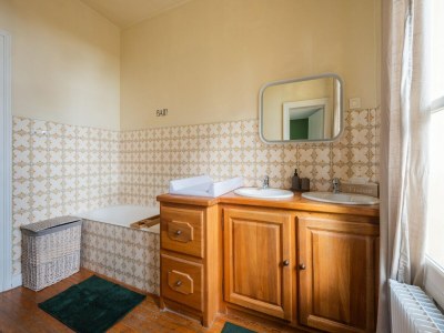 Villa Ferienhaus neben einem Schloss. - Features photo 35