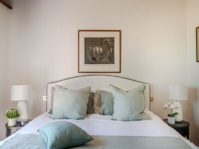 Villa Villa in Tuscany with Pool and Scenic Views - Features photo 39