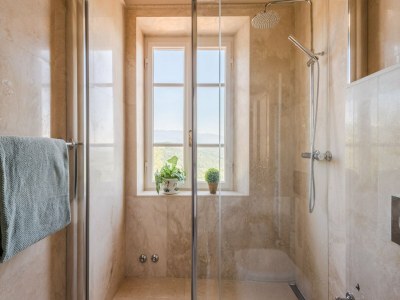 Villa Villa in Tuscany with Pool and Scenic Views - Features photo 42