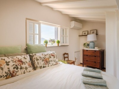 Villa Villa in Tuscany with Pool and Scenic Views - Features photo 84