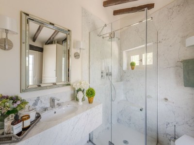 Villa Villa in Tuscany with Pool and Scenic Views - Features photo 87