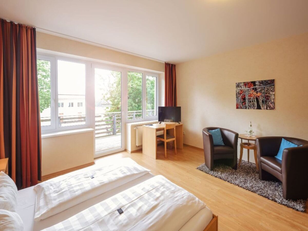 Apartment Hotel Bernsteinsee Balkon mit Seeblick - Features photo 5