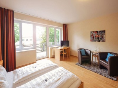 Apartment Hotel Bernsteinsee Balkon mit Seeblick - Features photo 5