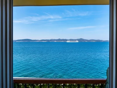 Apartment Charming apartment, Central and Cozy - Outdoor photo 8