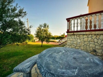 Holiday house Quiet 5 Bedroom Villa near Biograd - Outdoor photo 4