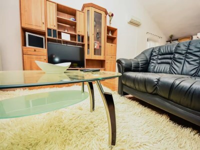 Holiday house Quiet 5 Bedroom Villa near Biograd - Features photo 19