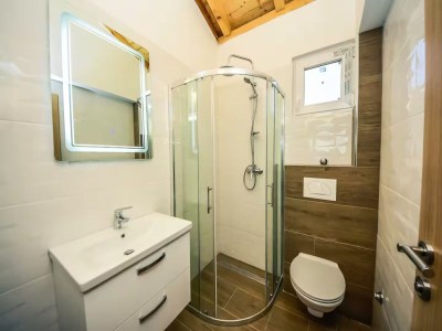 Holiday house Quiet 5 Bedroom Villa near Biograd - Features photo 23