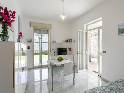 Apartment Doppelhaushälfte mit privatem Garten - Features photo 12