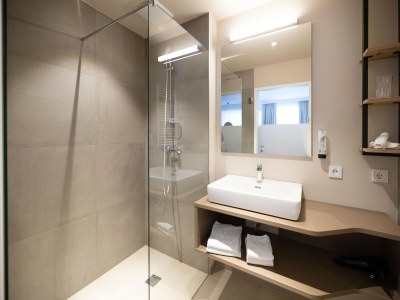 Holiday house Modern studio with living and sleeping area. - Features photo 12