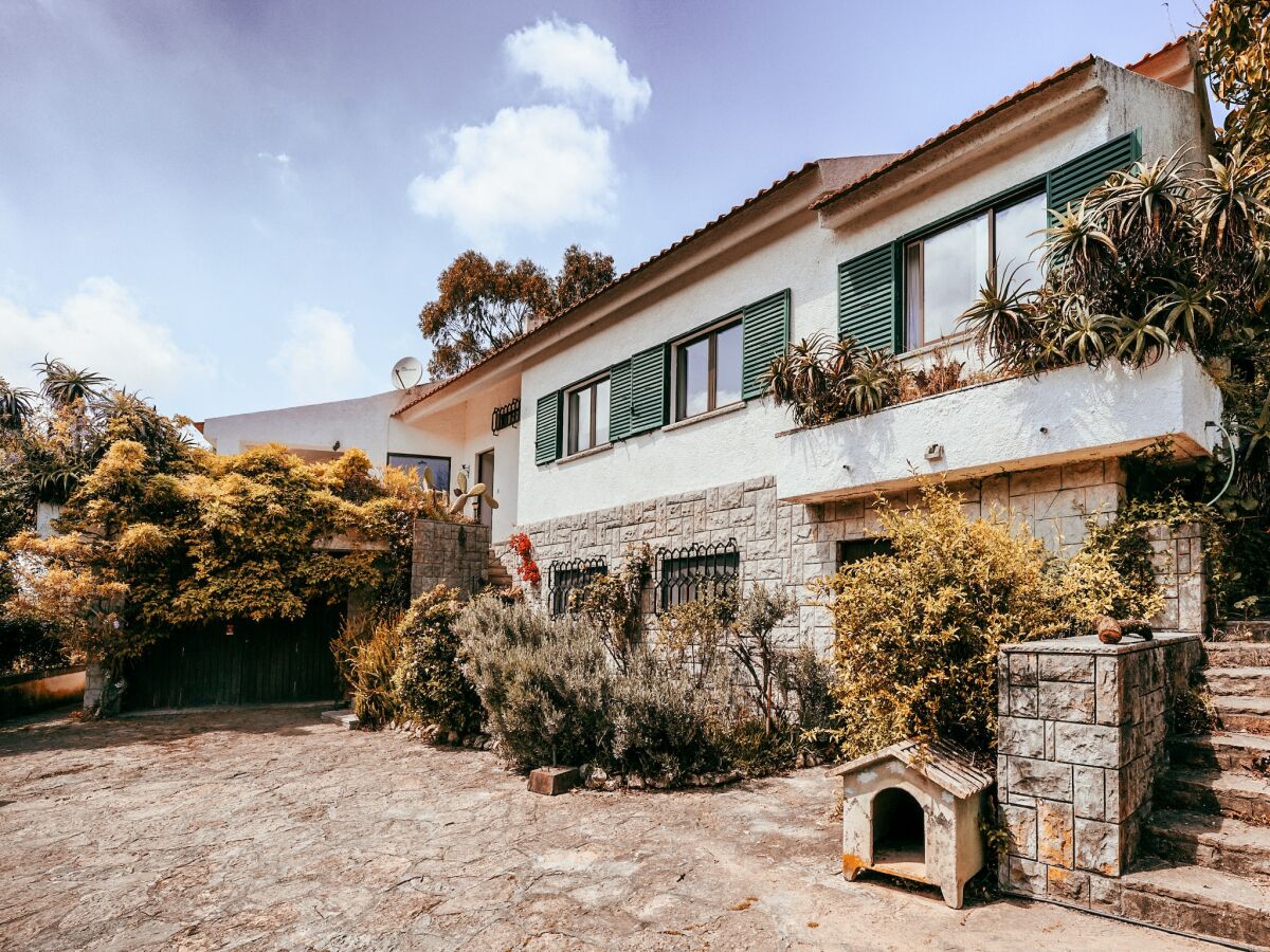 Holiday house Tranquil holiday home with pool in Sintra - Outdoor photo 3