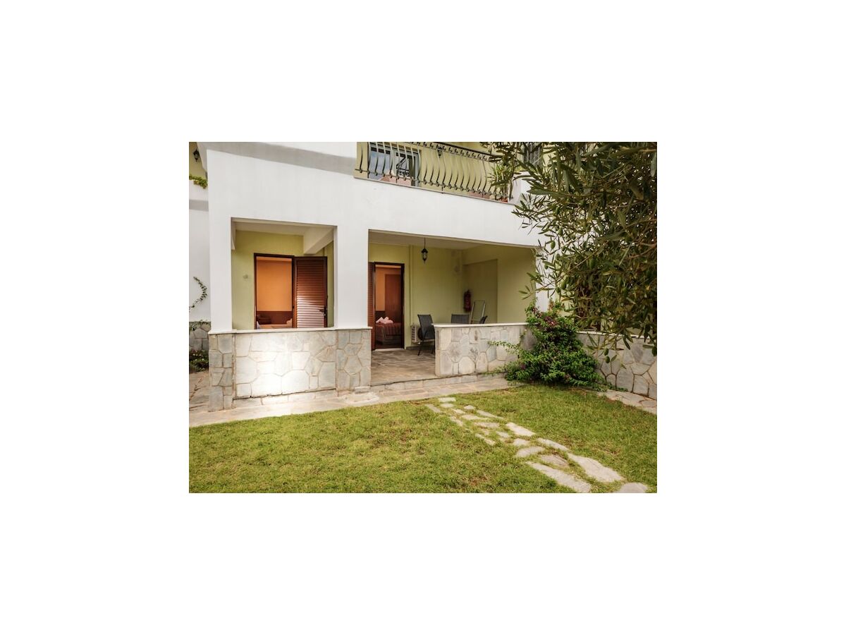 Holiday park Gerakini Poolside Holiday Apartment - Outdoor photo 3