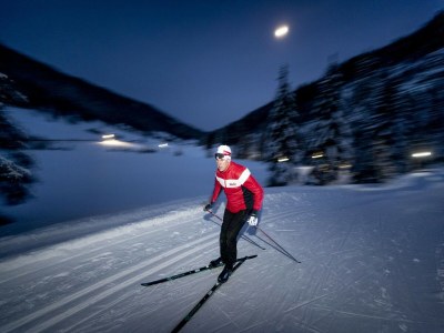 Holiday park Attraktives Chalet mit Whirlpool - Environment photo 31