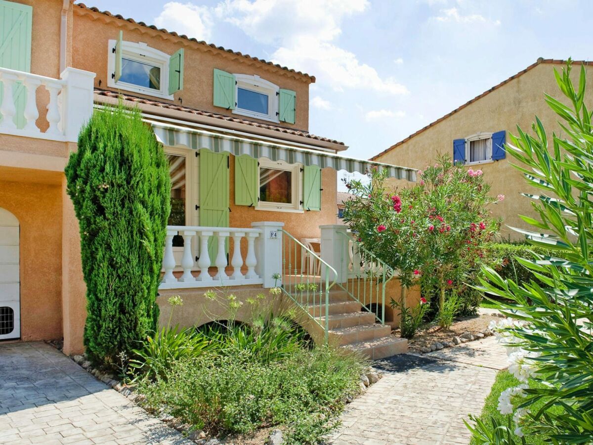 Holiday park Standard-Reihenhaus in Résidence - Outdoor photo 2