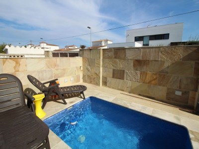 Villa Villa in Empuriabrava mit privatem Pool - Outdoor photo 2