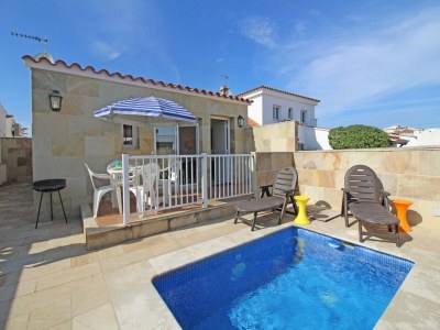 Villa Villa in Empuriabrava mit privatem Pool - Outdoor photo 3