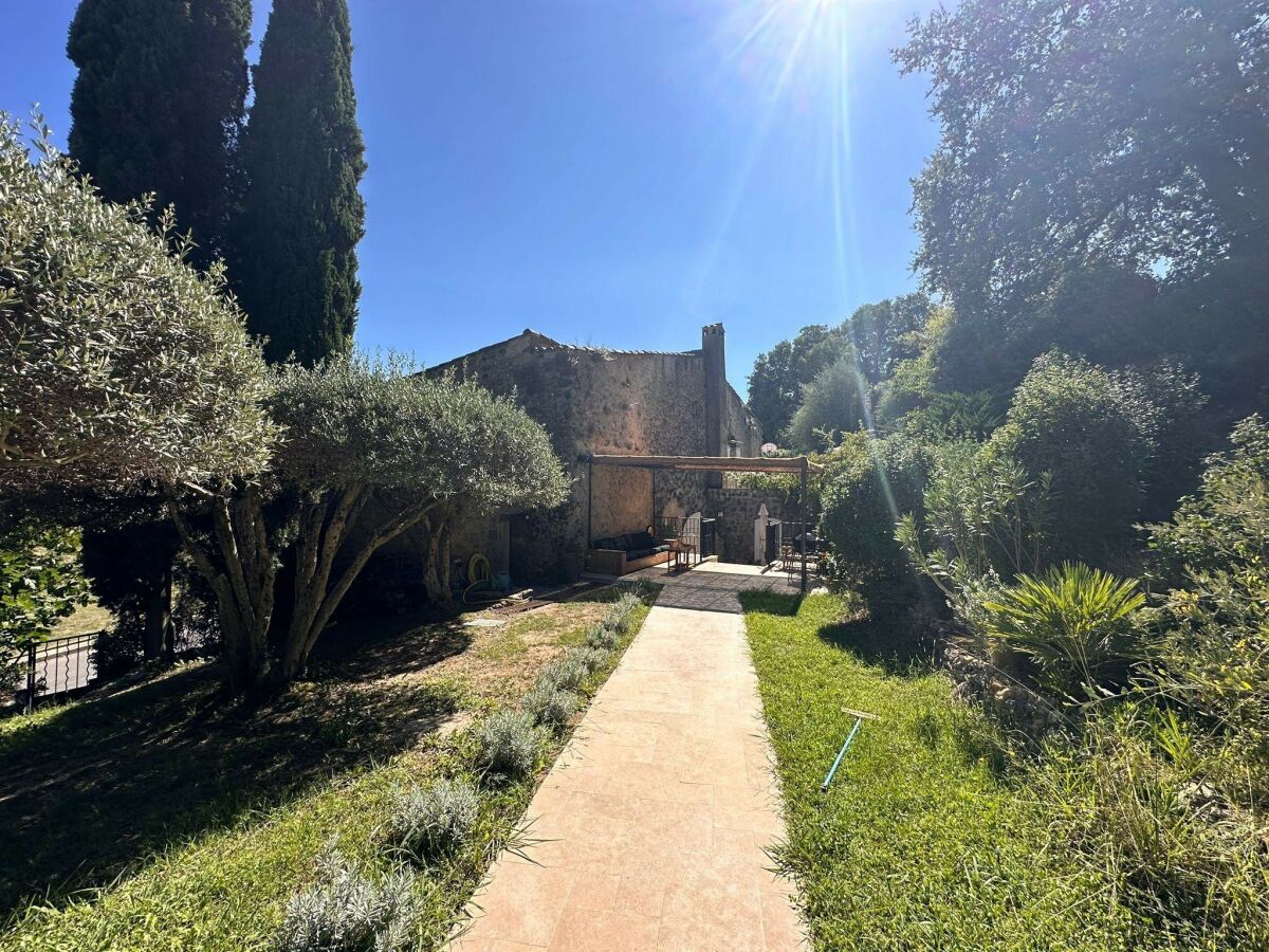 Holiday house Wunderschöne freistehende Villa mit Pool - Outdoor photo 3