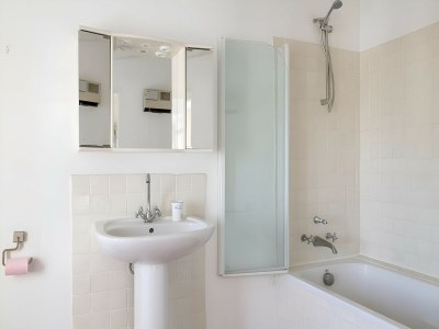 Holiday house Wunderschöne freistehende Villa mit Pool - Features photo 13