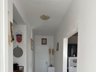 Apartment Apartmani Cihorich - Two Bedroom Apartment with Pool in Riviera Omiš - Apartment