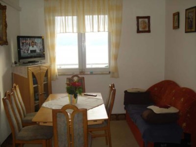 Apartment Apartmani Cihorich - Two Bedroom Apartment with Pool - Features photo 5