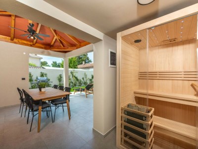 Holiday house Stylish Umag Villa Just 200 m from the Sea - Features photo 22
