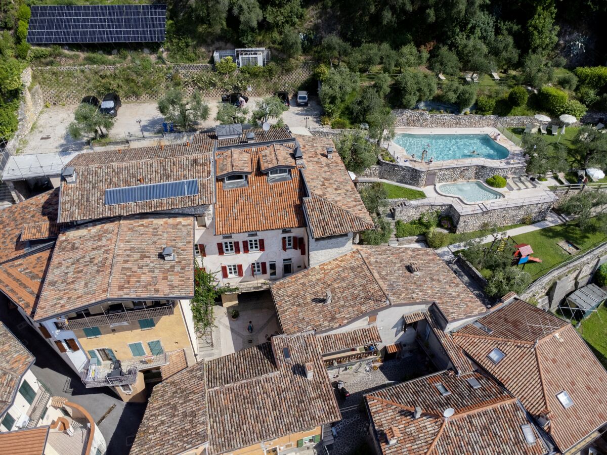 Holiday park Ferienhaus in Toscolano mit Parkplatz - Outdoor photo 3