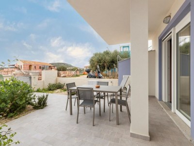 Apartment A due passi dal mare, con ampio giardino in Lu Bagnu - Apartment