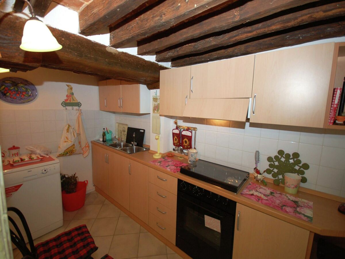 Apartment Apartment in Lucca near Historic City Walls - Features photo 3