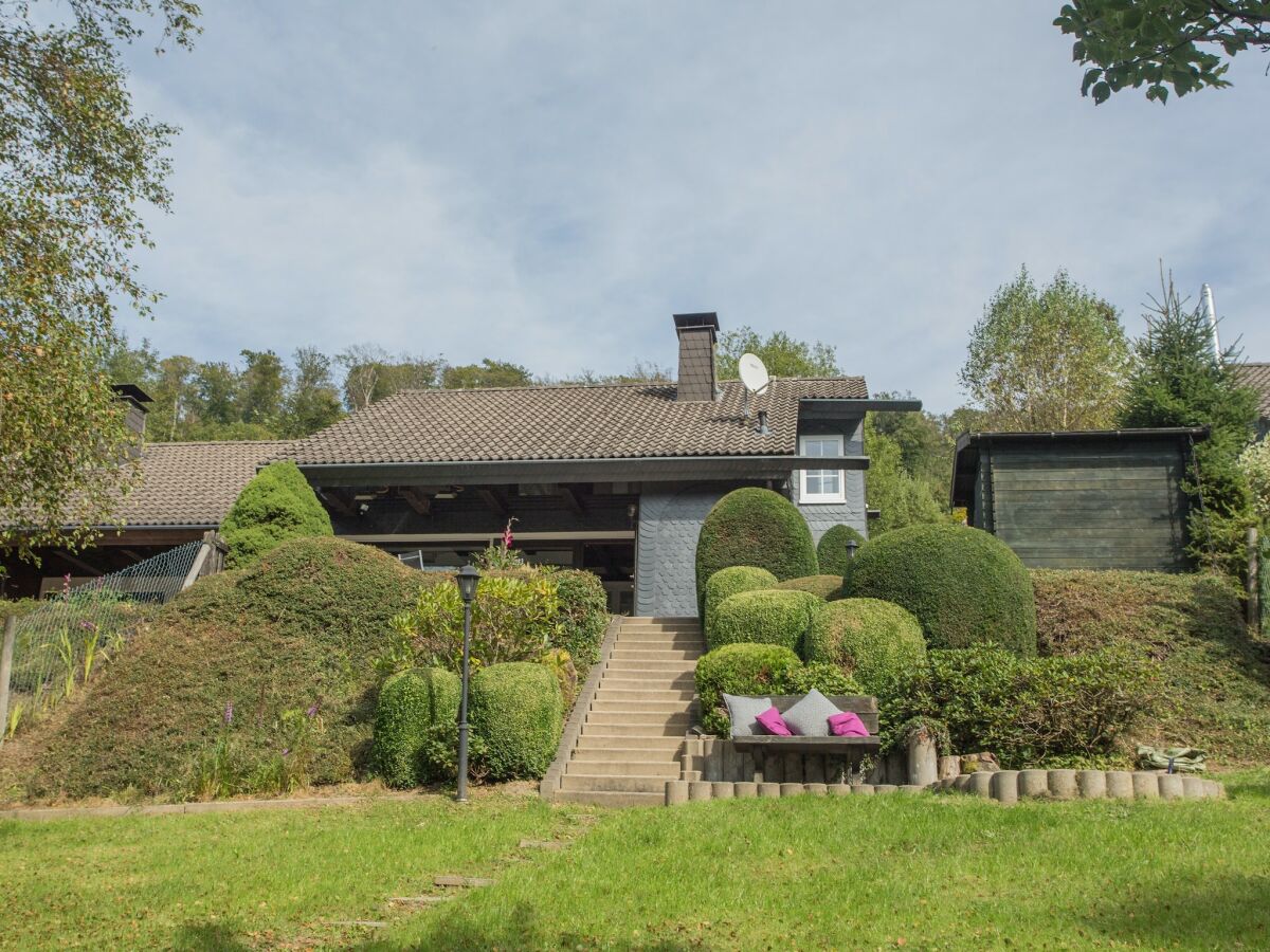 Holiday house Modern Ferienhaus nähe von Winterberg mit Garten - Outdoor photo 5