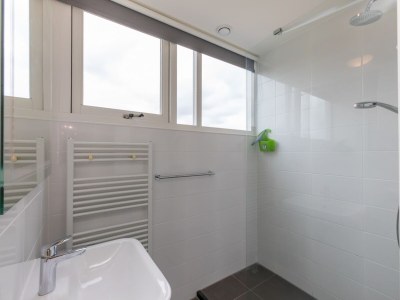 Holiday house 6-Person Holiday Home in Renesse - Outdoor photo 7