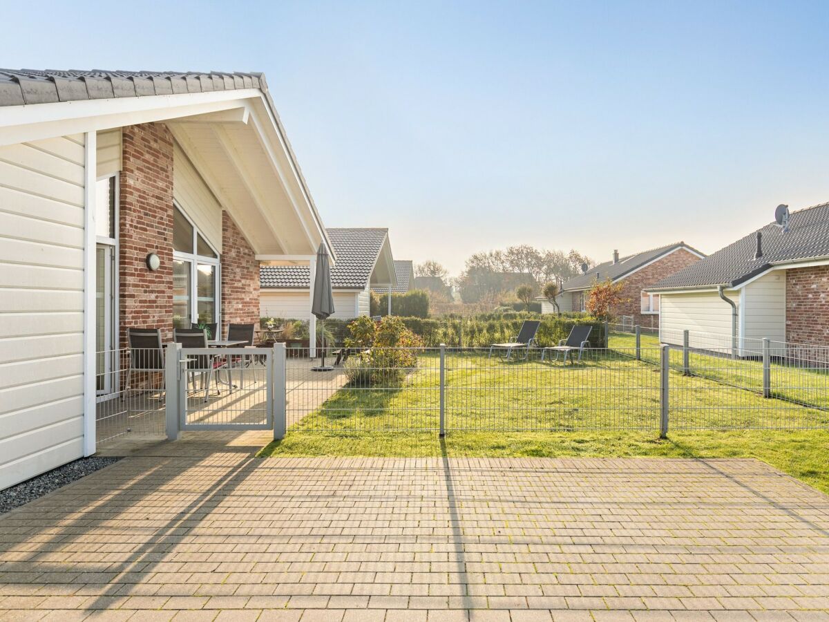 Holiday house Gemuetliches exklusives Ferienhaus in Dagebuell - Outdoor photo 2