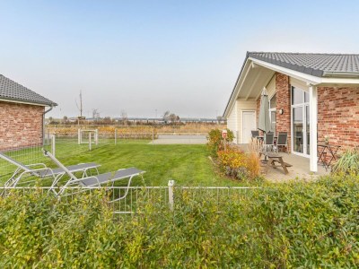 Holiday house Gemuetliches exklusives Ferienhaus in Dagebuell - Outdoor photo 15